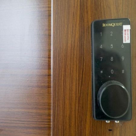 Roomquest Suvarnabhumi Ladkrabang 42 Bangkok Dış mekan fotoğraf
